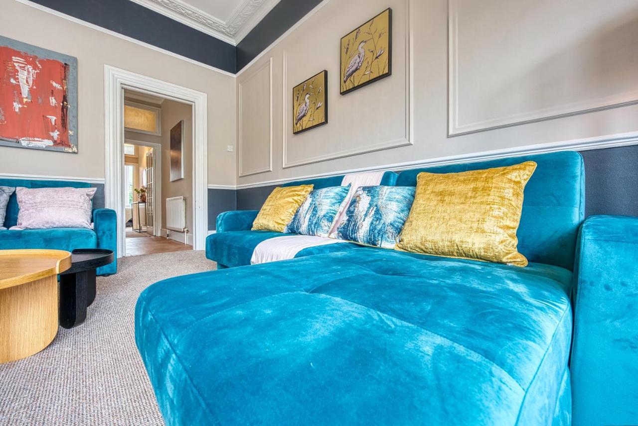 Lovely 2 Bedroom - Sleeps 9